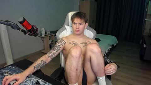 vova online show from 11/19/25, 04:07