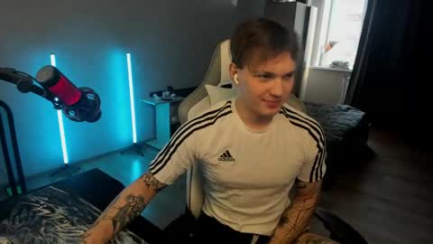 vova_belkin_2 online show from 05/02/26, 03:39