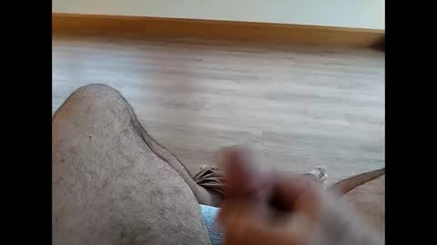 Snapshot of voyeur1391365 chatting on 10/29/25, 07:21 voyeur1391365 online show from 10/29/25, 07:21