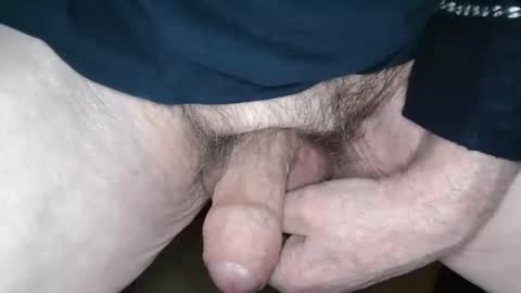 Snapshot of voyou95 chatting on 02/18/26, 10:17 voyou95 online show from 02/18/26, 10:17