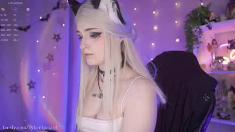 vronnier online show from 02/12/26, 04:02