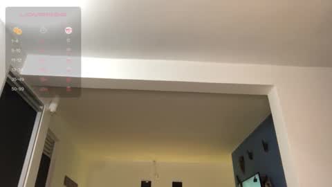 vsantini_ online show from 01/18/25, 12:57