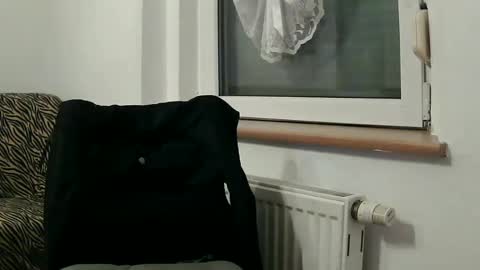 Snapshot of vulkan12p chatting on 02/20/25, 10:59 Daniel online show from 02/20/25, 10:59