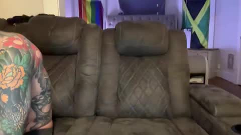 Snapshot of vveejay48826 chatting on 11/01/25, 02:57 vveejay online show from 11/01/25, 02:57