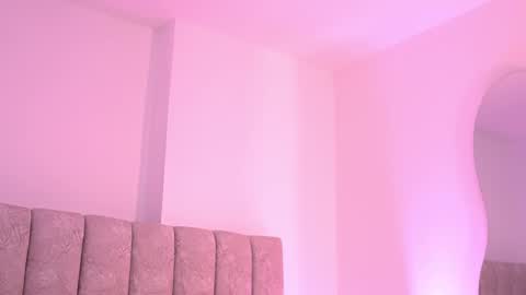 Violeta online show from 11/21/25, 03:16