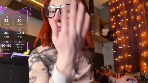 ILONA A week goal new laptop online show from 01/14/26, 06:46