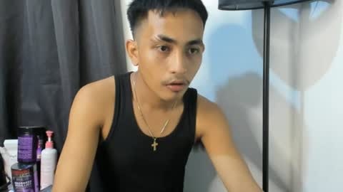 Snapshot of wade_son chatting on 07/11/26, 02:09 WADE online show from 07/11/26, 02:09