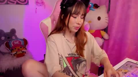 AIKA  online show from 10/22/25, 09:14