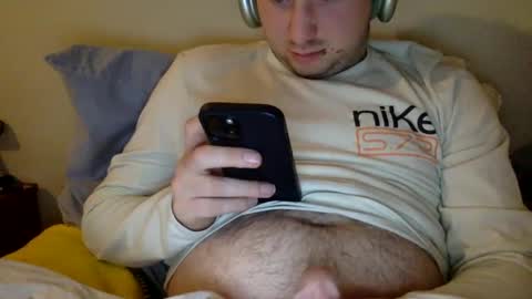 Snapshot of wakandaforever9 chatting on 02/06/25, 03:52 wowaweeman online show from 02/06/25, 03:52