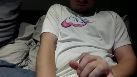 Snapshot of wakandaforever9 chatting on 10/09/25, 02:26 wowaweeman online show from 10/09/25, 02:26