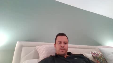 Snapshot of wakandalive chatting on 11/04/25, 12:43 wakandalive online show from 11/04/25, 12:43