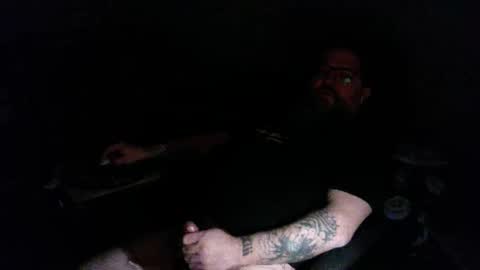 Snapshot of wakeupthedead77 chatting on 02/26/25, 07:42 Mr. Dead online show from 02/26/25, 07:42