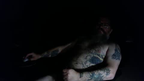 Snapshot of wakeupthedead77 chatting on 10/06/25, 05:05 Mr. Dead online show from 10/06/25, 05:05