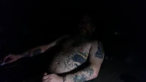 Snapshot of wakeupthedead77 chatting on 10/19/25, 05:52 Mr. Dead online show from 10/19/25, 05:52