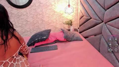 waleska   online show from 09/21/25, 12:18