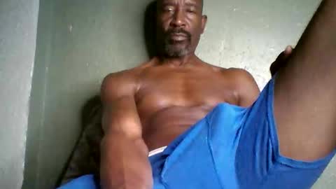 Snapshot of waleswusup chatting on 01/15/26, 11:41 Champion Lover online show from 01/15/26, 11:41