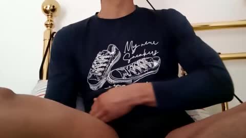 ghhhgh online show from 02/17/25, 03:09