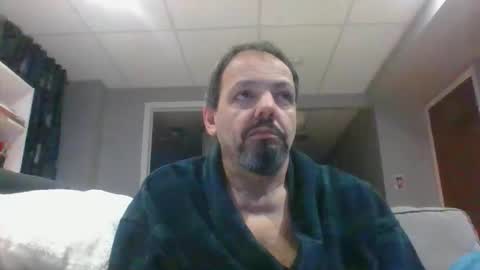 walker033 online show from 01/18/26, 04:16