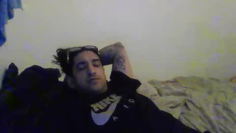 Snapshot of walkin123 chatting on 04/16/26, 01:28 walkin123 online show from 04/16/26, 01:28