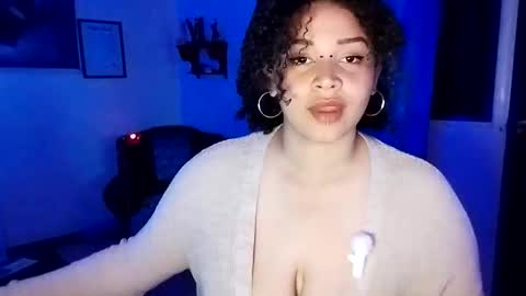 Juli online show from 04/24/26, 08:55