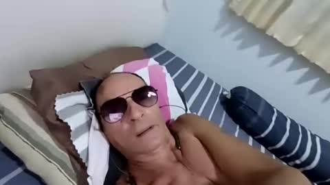 walleja online show from 09/11/25, 03:01