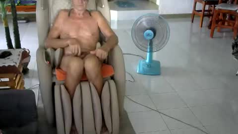 walleja online show from 04/26/26, 03:04