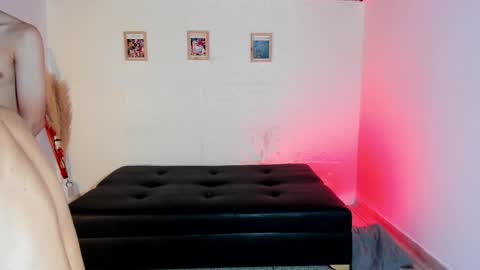 Sofia  Thiago online show from 03/05/26, 02:40