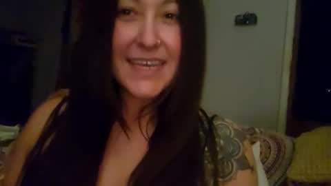 Snapshot of walnut4u chatting on 01/30/25, 05:30 Walnut4u online show from 01/30/25, 05:30