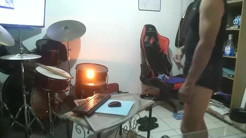 Snapshot of walo_77 chatting on 02/16/25, 06:32 walo_77 online show from 02/16/25, 06:32