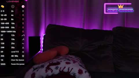 Snapshot of walt_enjoy chatting on 12/23/24, 02:24 Walt Enjoy online show from 12/23/24, 02:24