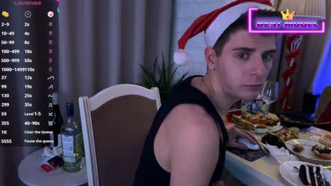 Snapshot of walt_enjoy chatting on 01/01/25, 01:37 Walt Enjoy online show from 01/01/25, 01:37