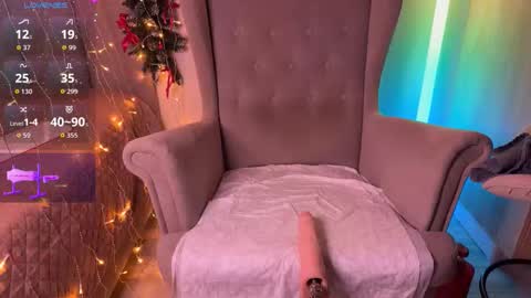 Snapshot of walt_enjoy chatting on 12/13/25, 07:53 Walt Enjoy online show from 12/13/25, 07:53