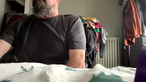 Walter online show from 12/15/25, 07:07