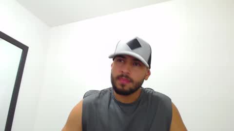 Snapshot of walter_brownn01 chatting on 01/15/25, 05:37 WALTER BROWN online show from 01/15/25, 05:37