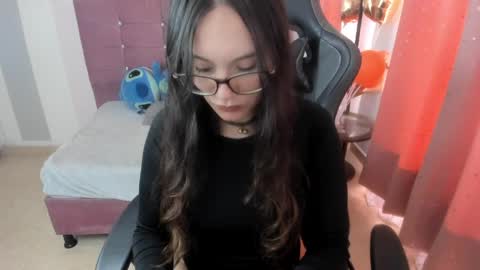 Snapshot of wanda_sg chatting on 06/05/26, 07:19 Alexandra online show from 06/05/26, 07:19