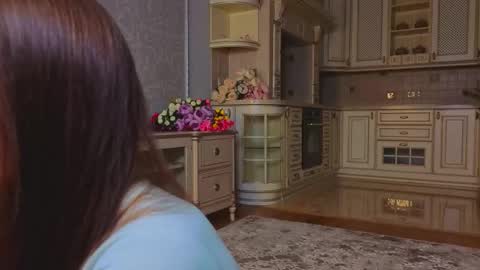 Snapshot of wandabraund chatting on 09/20/25, 05:41 hello guys im Lilian online show from 09/20/25, 05:41