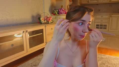 Snapshot of wandabraund chatting on 11/15/25, 03:15 hello guys im Lilian online show from 11/15/25, 03:15