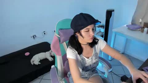 Snapshot of wandadoll chatting on 02/25/25, 02:22 Wanda online show from 02/25/25, 02:22