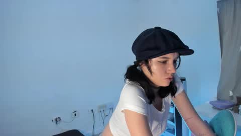 Snapshot of wandadoll chatting on 02/25/25, 05:25 Wanda online show from 02/25/25, 05:25