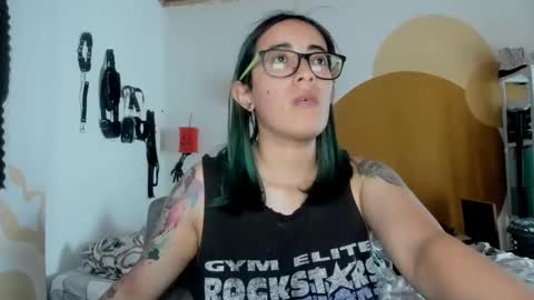 Snapshot of waningrosee chatting on 01/03/25, 08:22 Waningrose Lu online show from 01/03/25, 08:22