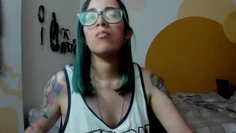 Snapshot of waningrosee chatting on 01/05/25, 03:55 Waningrose Lu online show from 01/05/25, 03:55