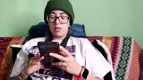 Snapshot of waningrosee chatting on 01/19/25, 07:47 Waningrose Lu online show from 01/19/25, 07:47