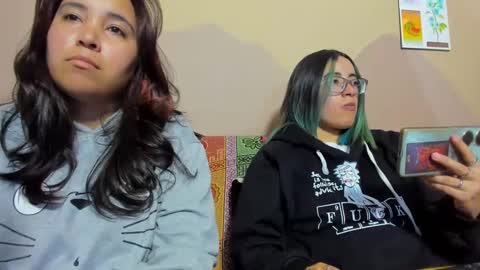 Snapshot of waningrosee chatting on 09/28/25, 10:37 Waningrose Lu online show from 09/28/25, 10:37