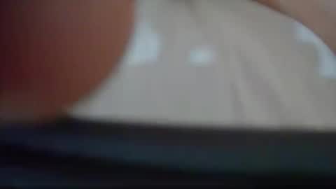 Snapshot of wankeyknuckles chatting on 12/18/24, 01:23 wankeyknuckles online show from 12/18/24, 01:23