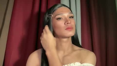 LIZA online show from 05/02/26, 05:07