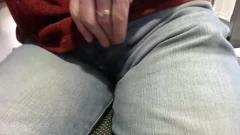 curiousforwhatever online show from 12/03/25, 03:36