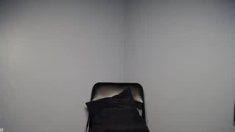 wannaplay1025 online show from 03/21/26, 04:43