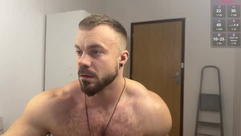 Snapshot of wannaseeyourface chatting on 02/07/25, 11:01 new online show from 02/07/25, 11:01