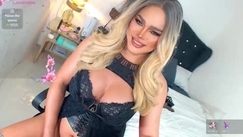 Miss Anna online show from 02/07/26, 02:54