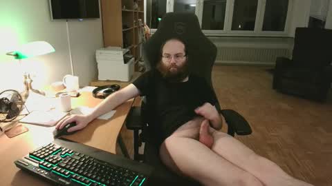 wantsahug online show from 02/25/26, 07:23